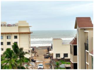 Hotel Pioneer Ashish Near Sea Beach And Jagannath Temple - Fully Air Condition with All Luxury # Luxuary Rooms With Attached-Balcony #wifi-Restaurant And Parking Facilities# Boutique Services - Top Hotel In Puri - Puri - 0