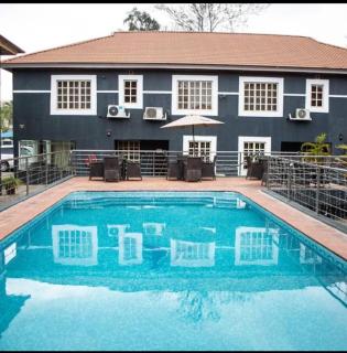 Noahs Ark Hotel & Suites - 0