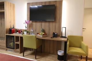 Threeland Hotel - 9