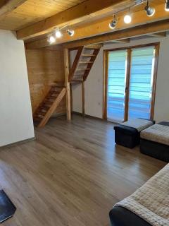 Vikendica Neprivaj - 1