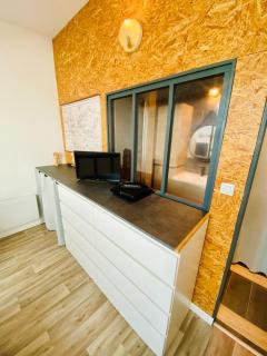 Duplex industriel - Centre ville Parking privé WIFI - 3