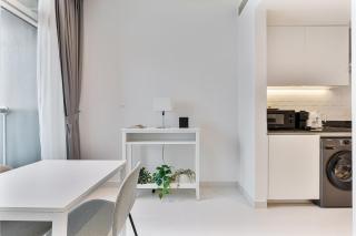 Elegant Studio in Business Bay near Burj Khalifa - 2