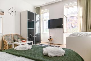 Cozy & Bright 3BR shared Apartment in a Peaceful Location - 8