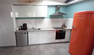 Maison de ville, Piscine, Jacuzzi et jardin privé - 2