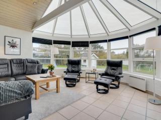 Holiday Home Svenn - 400m from the sea by Interhome - Blåvand - 3