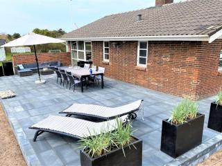 Holiday Home Svenn - 400m from the sea by Interhome - Blåvand - 2