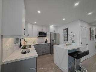 Brand New Waterfront Cottage - 1