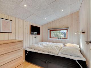 Holiday Home Mico - 500m from the sea by Interhome - 5