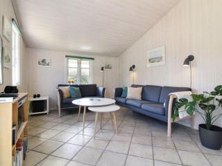 Holiday Home Hillmari - 200m from the sea by Interhome - 6