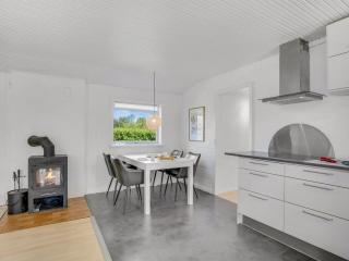 Holiday Home Annastasia - 400m from the sea by Interhome - 7