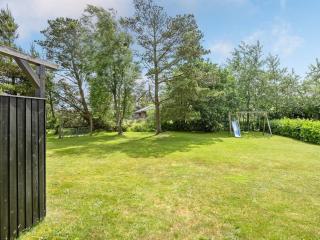 Holiday Home Ragnborg - 900m from the sea by Interhome - 5