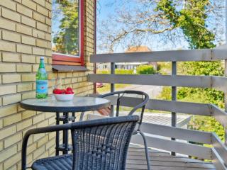 Apartment Eicke - 400m from the sea by Interhome - 6