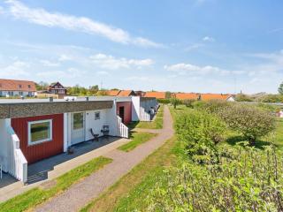 Apartment Bratko - 300m from the sea by Interhome - 4