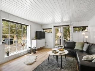 Holiday Home Ufred - 1-3km to the inlet by Interhome - 5