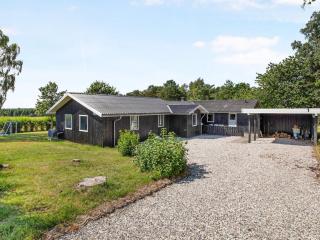 Holiday Home Neele - 800m from the sea by Interhome - 6