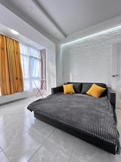 New Apart in the city center Ivano-Frankivsk Vysochana 18 street - 1