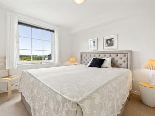 Apartment Isbiorn - 300m from the sea by Interhome - 3