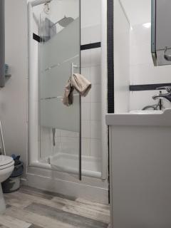 Studio en rez-de-chaussée - 3