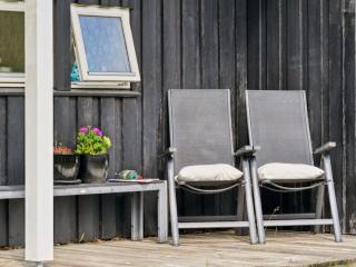 Holiday Home Caro - 900m from the sea by Interhome - 7