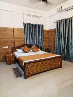 Harichandhanam Inn - Entire Flat, Ground Floor, 200m From East Nada Guruvayur - 6