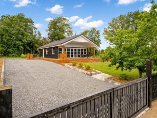 Holiday Home Skip - 300m to the inlet by Interhome - 2