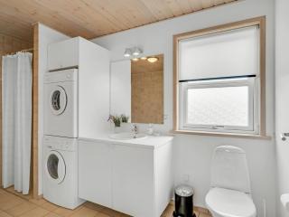 Holiday Home Lari - 600m from the sea by Interhome - 7