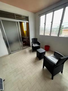 Appartement chaleureux à Fort-de-France de 92 m² - 2
