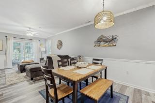 The Tides --- 19994 Sandy Bottom Cir #8105 - 2