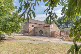 6 Bed in Three Holes oc-t31855 - 8