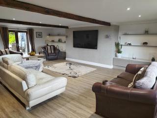 4 Bed in Whitworth oc-b33110 - 6