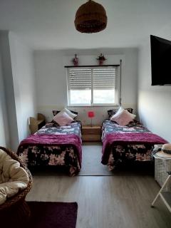 Quarto completo tranquilo e sossegado - 0