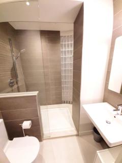 Luxury apartments in Mayfair, Garden view - 1