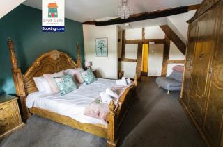 Spacious 5 Family Rooms House By Shropshire Escapes Short Lets & Serviced Accommodation Shrewsbury With Free WiFi - 0