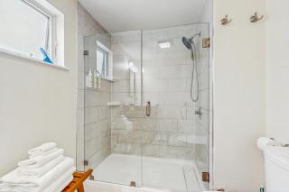 Sunrise House on Lake Champlain - 8