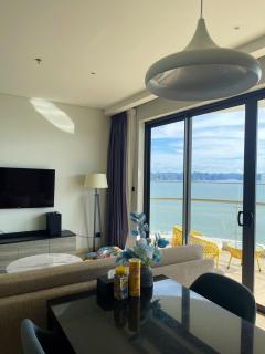 Marina Suite Residence Halong - 9