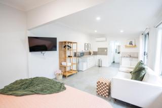 Pink Muse, 3 Mins To Ettalong Beach - 1