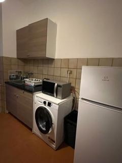 Room Yasna - 1