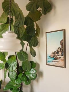 Cleopatra Villa Inspired Art Deco Apartment - 4