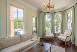 Mirabelle 1 - Suite in Heart of Historic District - 8