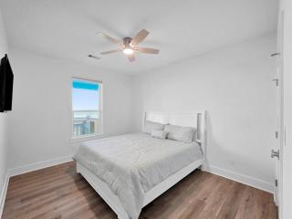 Salty Sunrise home - 8