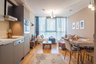 Modern Studio Retreat fully furnished - 9