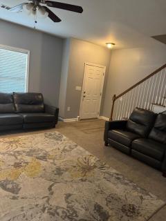 Quaint 3br 2ba townhome less than 10mins to the Atlanta Airport - 9