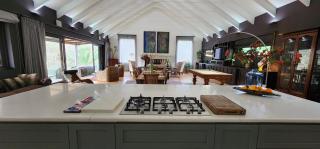 DE LUC FARMHOUSE Ultimate Country Privacy - 9