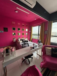 Black pink castle - 3
