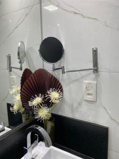 @lock_flats - 1