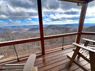 Skyview Hideaway - New Rental 2025 - 9