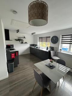 The Airfield Happy Apartment - 5