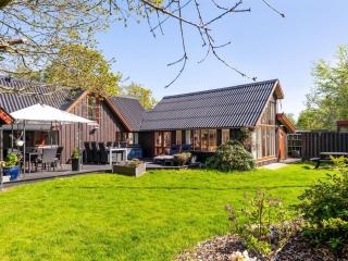 Holiday Home Valentin - from the sea by Interhome - Hals - 0