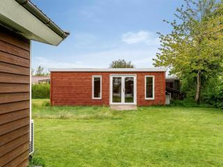 Holiday Home Karin - 300m from the sea by Interhome - 2