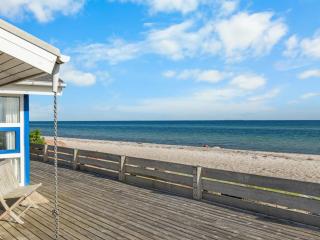 Holiday Home Amila - 10m from the sea by Interhome - 9